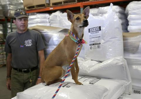 PetSmart Charities 1 million meals PACC 0005