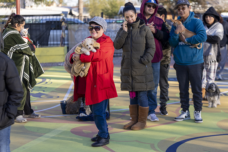 pet parents lined up to attend AAWL's first community clinic event